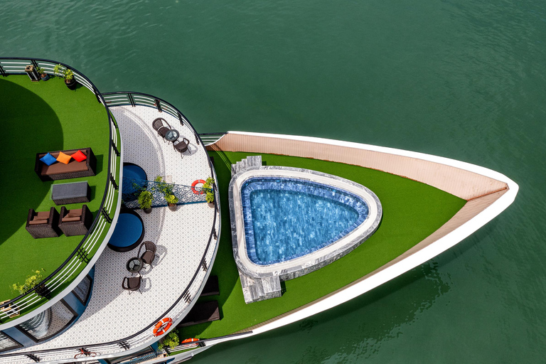 2/3-Day Halong & Lan Ha Bay Doris 5* Cruise balcony, bathtub 2-Day Cruise without Transfer