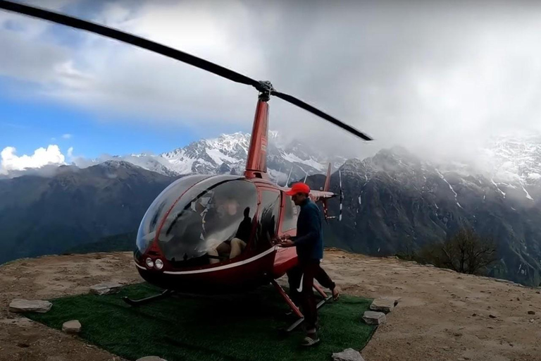 Pokhara: Mardi Himal Base Camp Helicopter Tour