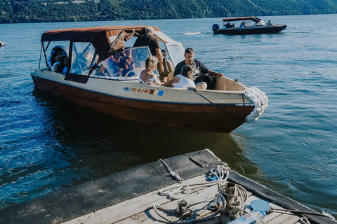 Eselnita: Boat Cruise on the Danube River