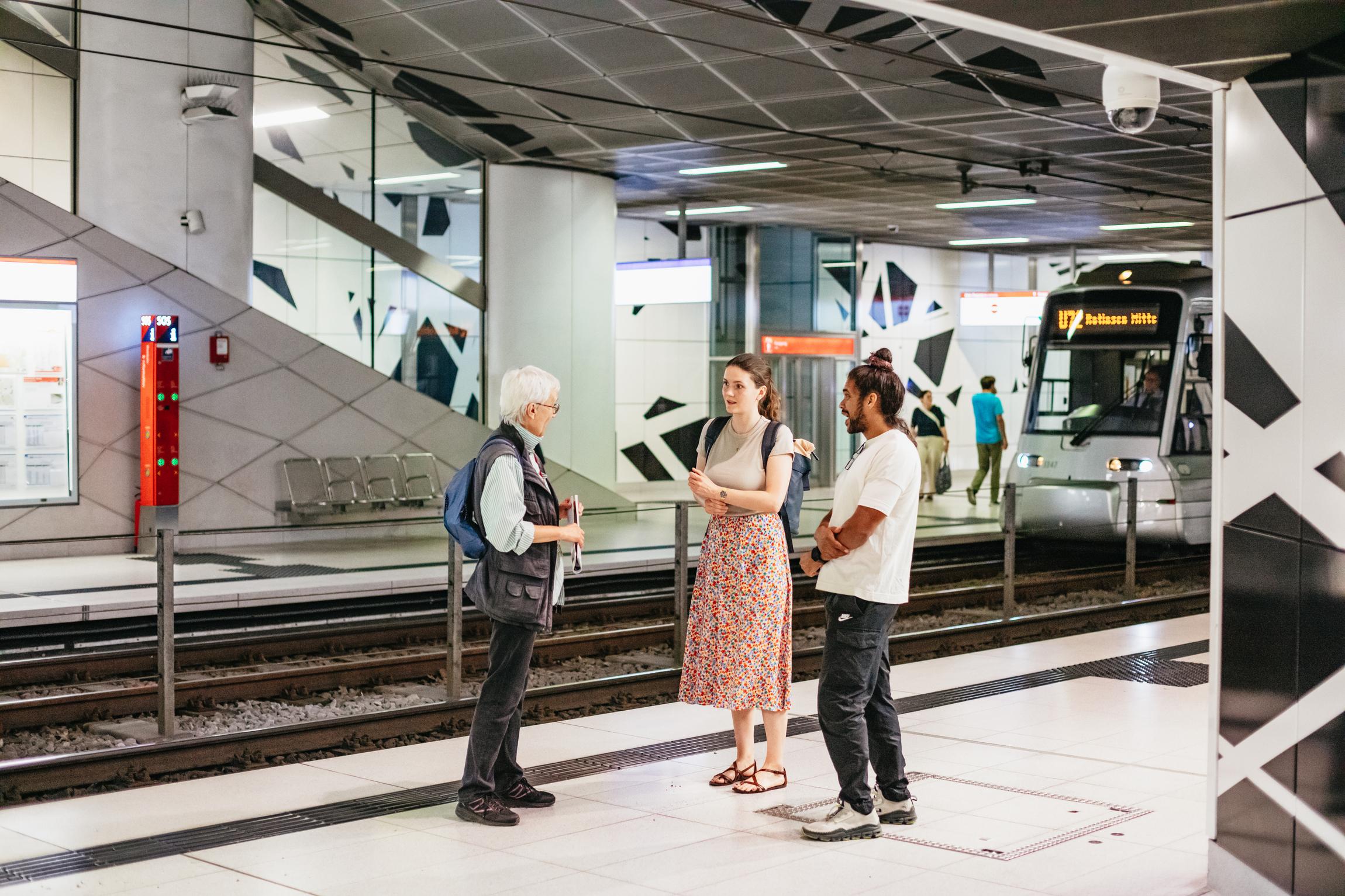 Düsseldorf: Kunst in der U-Bahn – die Wehrhahn-Linie