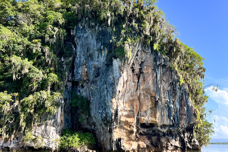 Private 4-Day Tour from Punta Cana/Bayahibe to Los Haitises