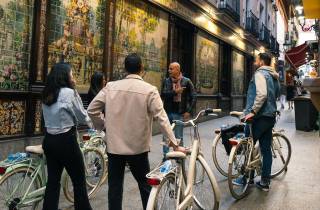 Madrid: Geführte nächtliche Fahrradtour_die Bohème des XIX- XX Jahrhunderts