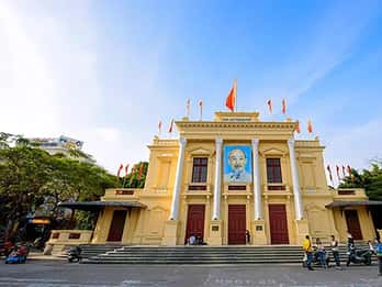 Hai Phong: Viaggio in treno con tour del mercato e cibo locale ...