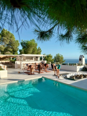 Ibiza: Private Yoga & Sound Bath Experience – Relax & Reset