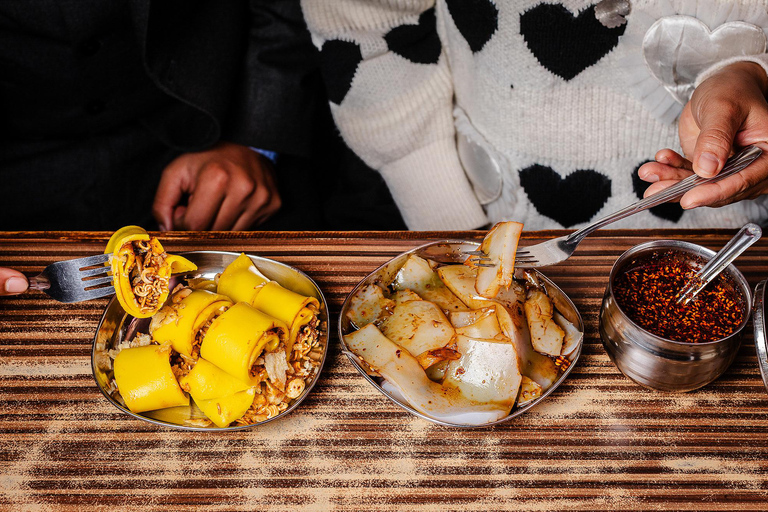 Kathmandu: Everest Eats Food Tour with 15+ Tastings