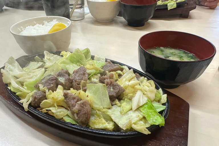 Fukuoka: Hakata Old Town Culture Tour with Craft Workshop