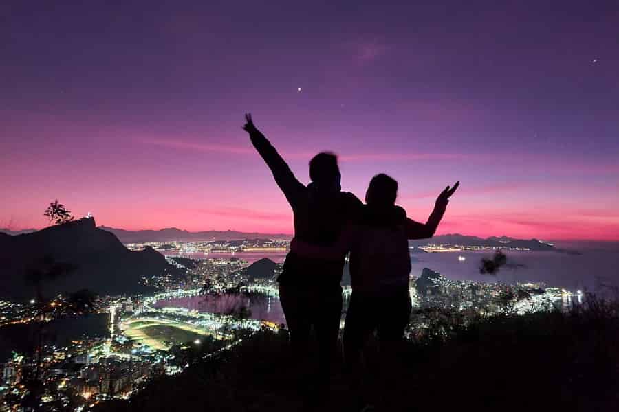 Rio de Janeiro: Zwei Brüder Wanderung in Vidigal – Sonnenaufgang oder Tag. Foto: GetYourGuide