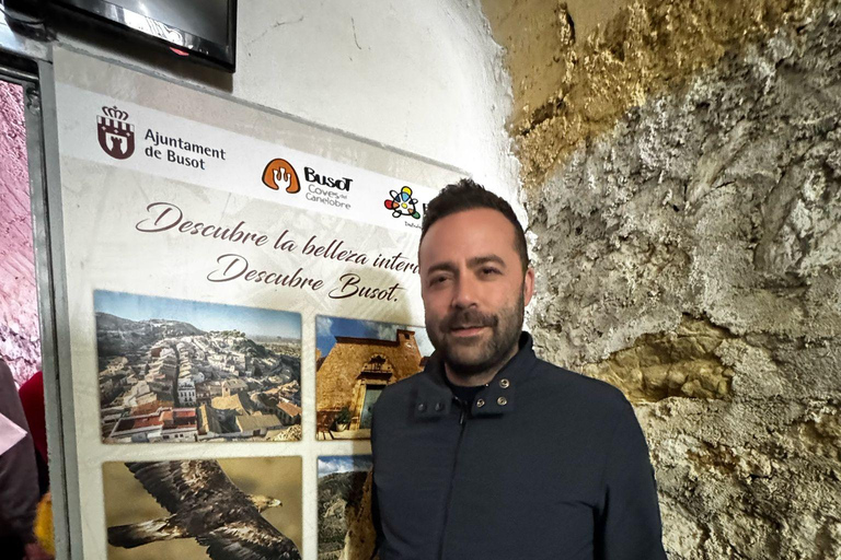 قم بزيارة كهوف كانيلوبري ومتحف الموسيقى العرقية في بوسوت من أليكانتي