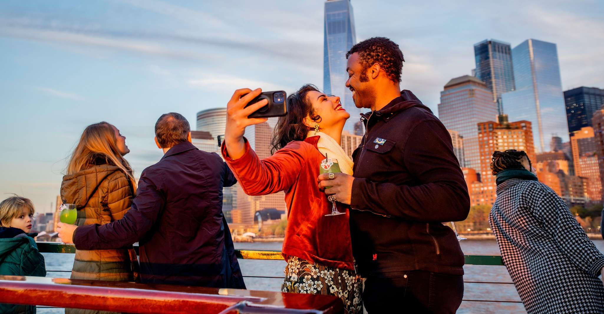Manhattan, Statue and Skyline Cruise Aboard a Luxury Yacht - Housity