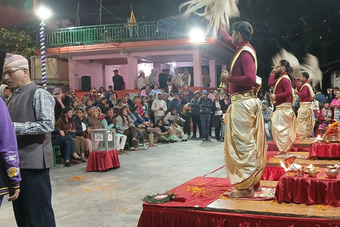 Pokhara: Aarati ceremonie in Tal Barahi tempel met gids