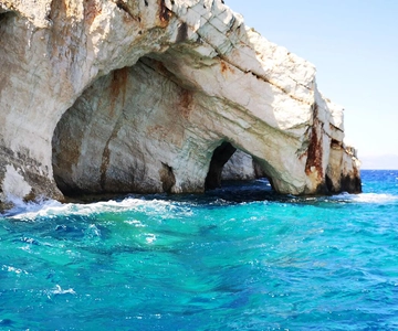 Zakynthos: Xigia, Navagio Shipwreck and Blue Caves Boat Tour