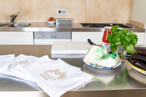 Positano: Mediterranean Cooking Class at Villa Magia