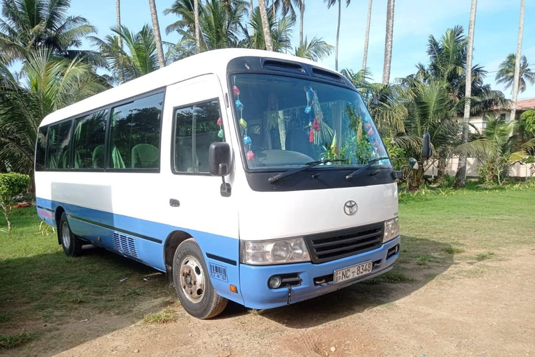 Transfer from Bandaranayaka Airport (CMB) to Mirissa