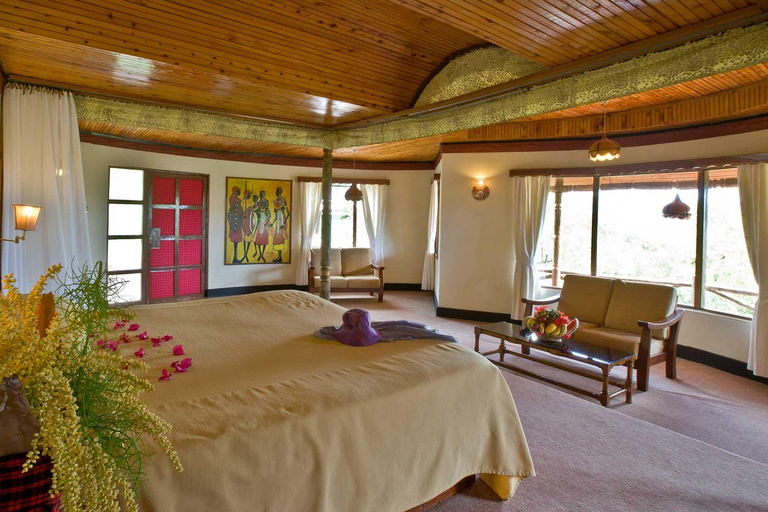 Safari di 3 giorni nel Maasai Mara con Sopa Luxury LodgeSafari di 3 giorni nel Maasai Mara presso il Sopa Luxury Lodge