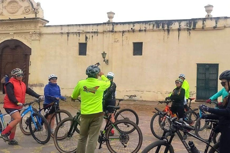 Salta: Guided City Bike Tour with Local Guide