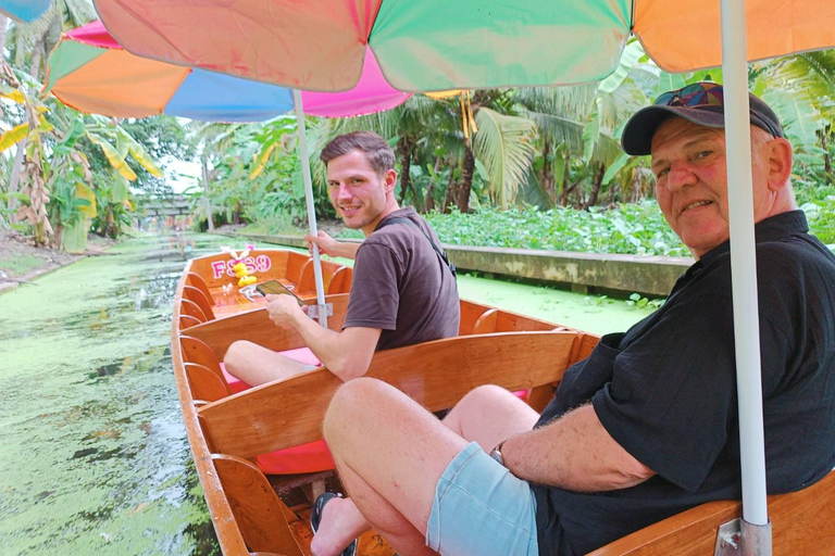 بانكوك: السوق العائم وسوق القطار، ومعبد التنين، والمقهى التايلاندي