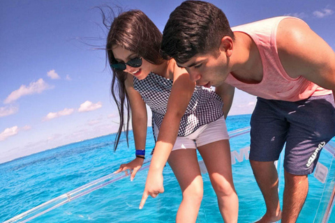 Cancun: Glass-bottom boat tour