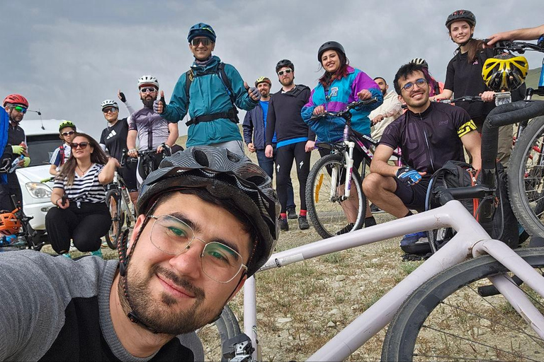 Baku: Khizi Mountain Bike Tour with Breakfast