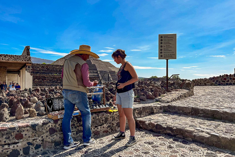 Teotihuacán: Excursión de un día al Santuario de Guadalupe y tour guiado completo