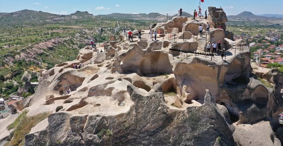 Cappadocia: Japanese-Language Tour with Food Tasting