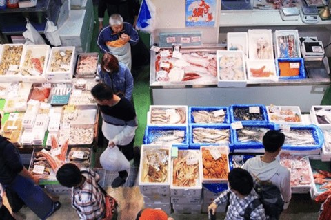 Toyosu Fish Auction and Tsukiji Market with Sushi Tasting