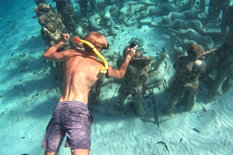 Private Gili Snorkeling Tour: Turtles, Reefs + GoPro & Drone 4 Hour Morning Trip + GoPro & Drone