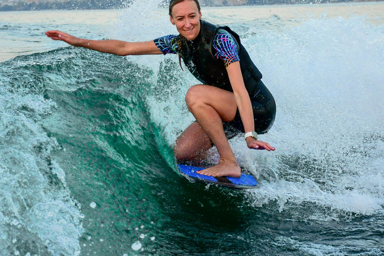 Geneva: Private Wakesurf Experience on Lake Geneva