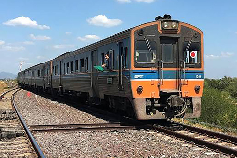 Ayutthaya 7 Temples Tour with Train, VIP Van, & Lunch
