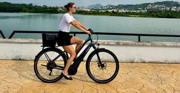 Tirana-Highlights mit dem Fahrrad: Individuelle Rad- oder E-Bike-Tour