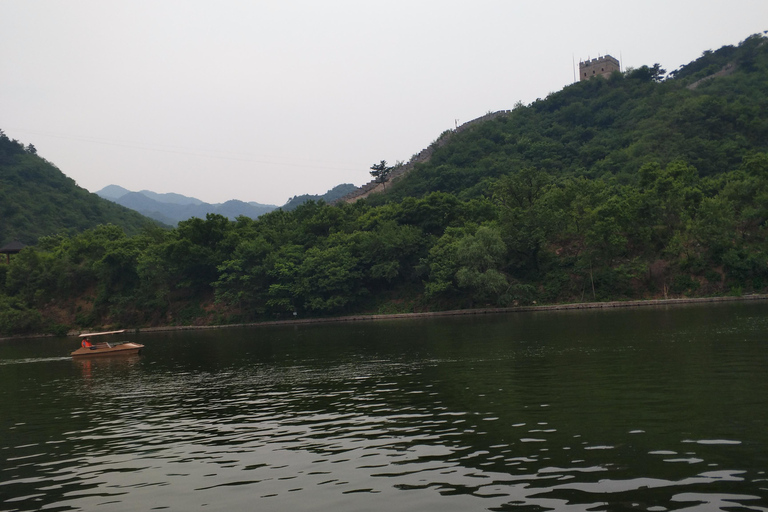 Beijing: Huanghuacheng Great Wall & Ming Tombs Private Tour