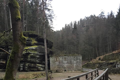 Rochas de Adršpach - excursão de dia inteiro com transporte e comida local
