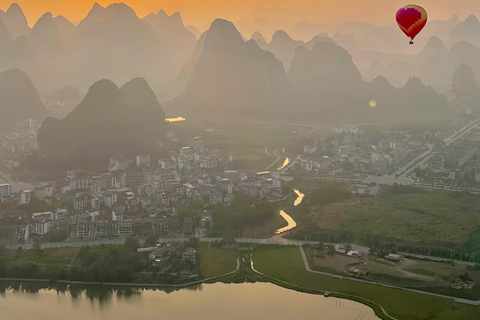 Guilin Yangshuo Day Tour: Balloon, Rafting & Impression Show Paragliding flight