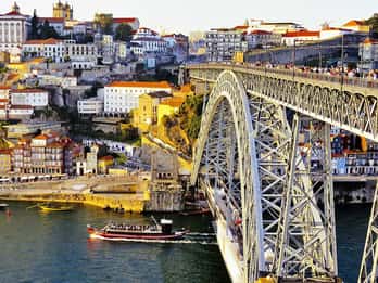 Lisbon to Porto with Óbidos-Nazaré-Fátima-Coimbra-Aveiro