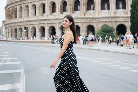 Rome: Private Editorial Shoot at Trevi Fountain or Colosseum Early Morning Trevi Fountain: 30-Minute Private Shoot