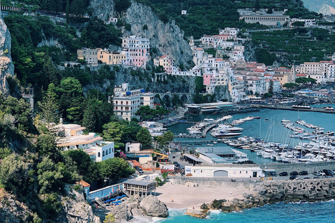 من نابولي: رحلة نهارية إلى بوسيتانو (ساحل أمالفي)