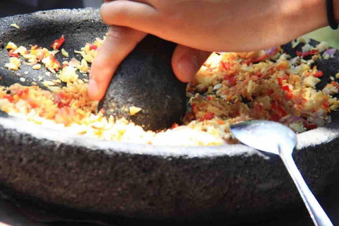 Ubud: Balinese Cooking Class 10Dish and Market with Tranfers