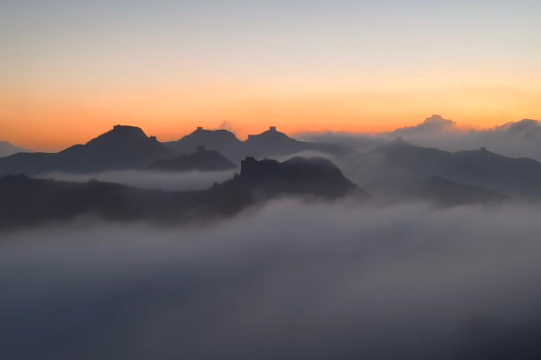 Beijing: Jinshanling Great Wall sunrise Tour with Pickup