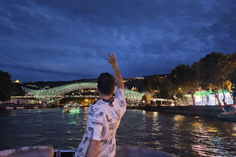 Tbilisi: Mtkvari River Live Guided Boat Tour
