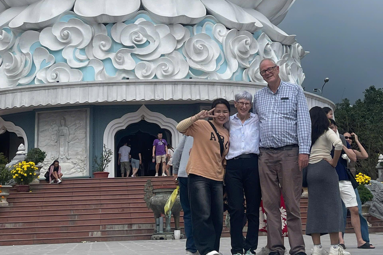 Avventura nella città di Da Nang: Cultura Storia Massaggio Tour privatoTour privato della città e del massaggio cieco in moto