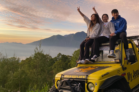 Bali: Sunset Mount Batur Jeep i Hot Spring All InclusiveJeep Sunset i miejsce zbiórki gorących źródeł