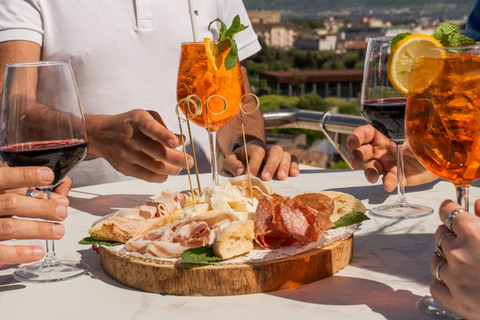 Pompeii: Guided Tour with Archaeologist and Lunch