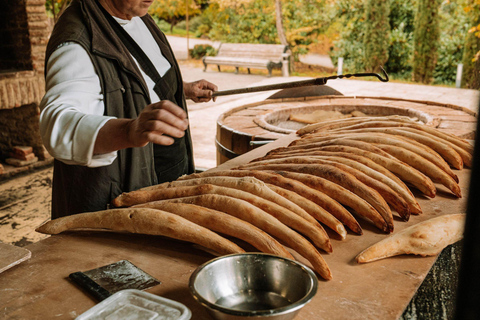 Tbilisi: 2-Day Kazbegi & Kakheti Tour with Wine Tasting