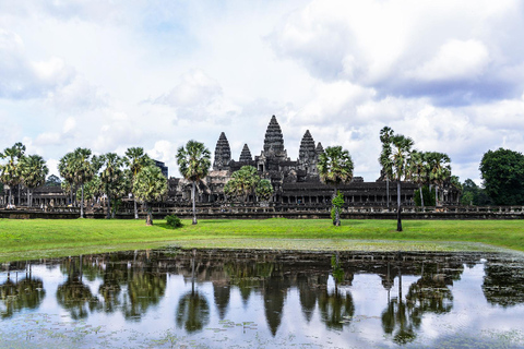 Siem Reap: AngkorWat Tour Guida Inglese Privato 02Giorni