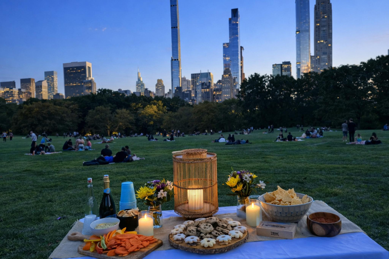 New York: Private Central Park Tour with Luxury Picnic