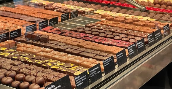 Lucerne: Guided City Tour & Swiss Chocolate Tasting