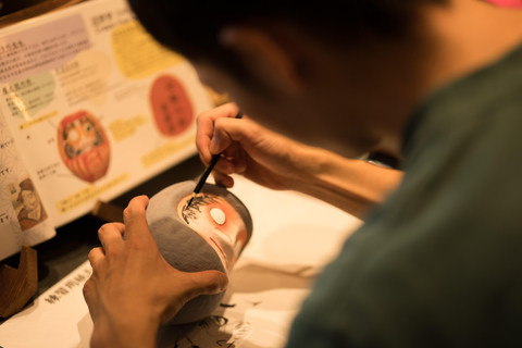 大阪：独一无二的达摩制作体验大阪：打造属于您自己的独特达摩工坊