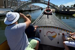 Porto: Coimbra, Aveiro und Costa Nova – Tagestour mit dem Boot