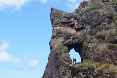 From Funchal: Wet your hair in the amazing Moinhos Levada