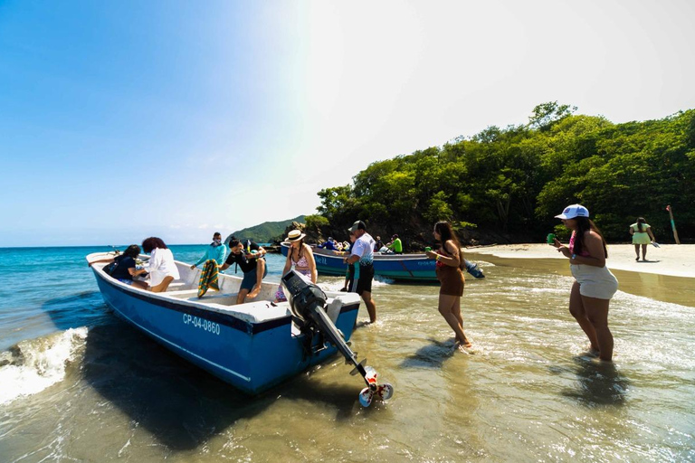 Santa Marta : Visite du parc Playa Cristal Tayrona depuis la ville de CarthagèneSanta Marta : visite de Playa Cristal Parque Tayrona depuis la ville de Carthagène