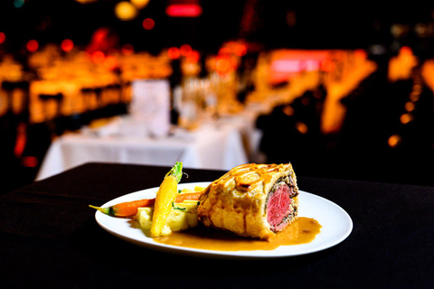 Parijs: VIP Diner en Cabaret Show in Paradis Latin